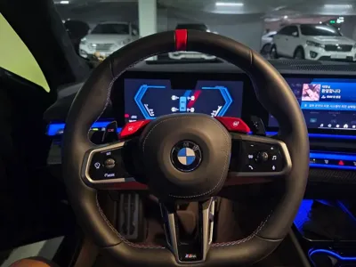 BMW M5 2026, 6260 км, за 130622.29 USD - фото 8