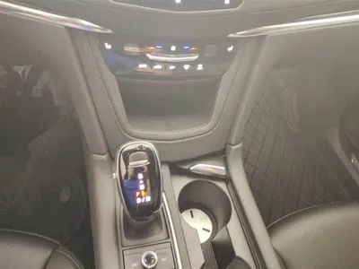 Cadillac XT5 2021, 81600 км, за 18216.24 USD - фото 16