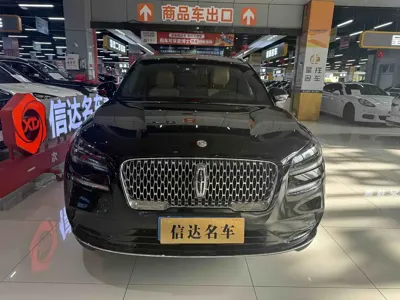 Lincoln Corsair 2022, 39400 км, за 17386.42 USD