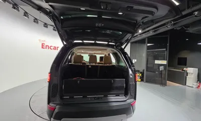 Land Rover Discovery 2018, 164336 км, за 15659.07 USD - фото 20
