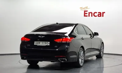 Genesis G80 2018, 121565 км, за 8861.76 USD