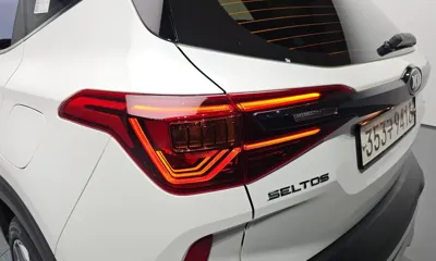 Kia Seltos 2020, 112841 км, за 10097.73 USD - фото 23