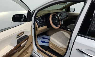 Kia Canival 2016, 233861 км, за 9908.79 USD - фото 10