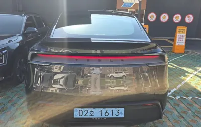 Tesla Model Y 2025, 20000 км, за 26750.01 USD