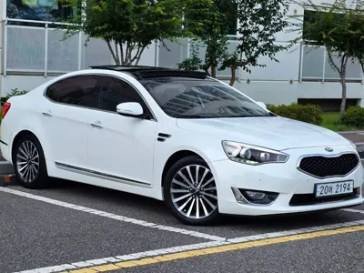 Kia K7 2013, 104370 км, за 4757.18 USD
