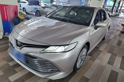 Toyota Camry · 2018 год
