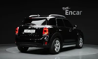 MINI Countryman 2019, 95761 км, за 9844.73 USD