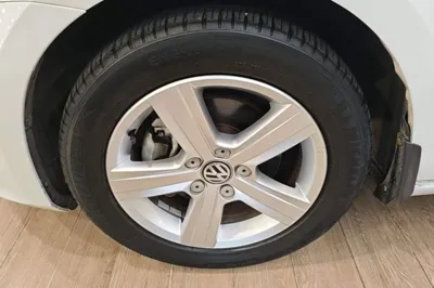 Volkswagen Golf 2015, 101000 км, за 6964 USD - фото 10