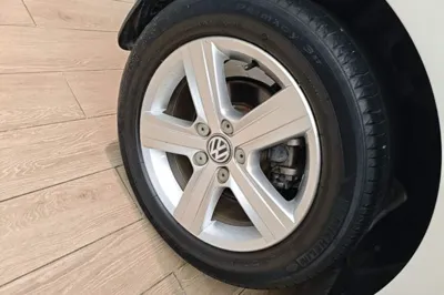 Volkswagen Golf 2015, 101000 км, за 6964 USD - фото 11