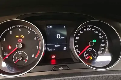 Volkswagen Golf 2015, 101000 км, за 6964 USD - фото 14