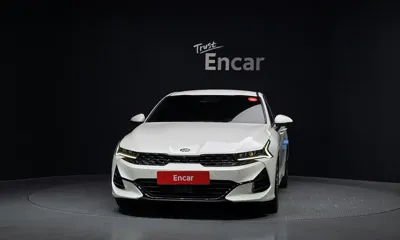 Kia K5 2021, 134673 км, за 10765.39 USD