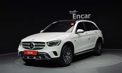 Mercedes-Benz GLC-Class · 2021 год