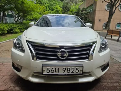 Nissan Altima 2014, 98310 км, за 3363.07 USD