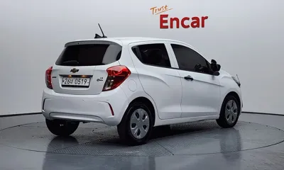 ChevroletGMDaewoo Spark 2016, 69590 км, за 2510.74 USD