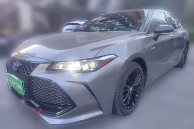 Toyota Avalon · 2019 год