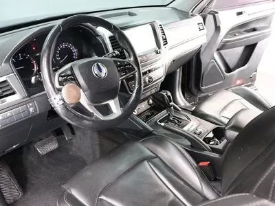 KG_Mobility_Ssangyong Rexton 2018, 80589 км, за 10228.02 USD - фото 16