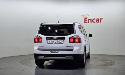 ChevroletGMDaewoo Orlando 2013, 110346 км, за 2625.71 USD