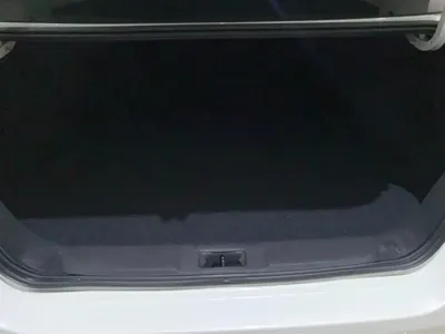 Nissan Sylphy 2022, 43000 км, за 9564.26 USD