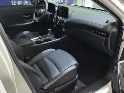 Nissan Sylphy 2022, 43000 км, за 9591.34 USD - фото 8