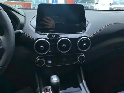 Nissan Sylphy 2022, 43000 км, за 9591.34 USD - фото 13