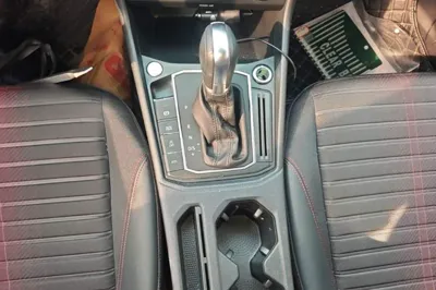 Volkswagen Lavida 2023, 23800 км, за 13063 USD - фото 16
