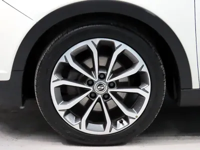 KG_Mobility_Ssangyong TIBOLI 2018, 121750 км, за 5602.61 USD