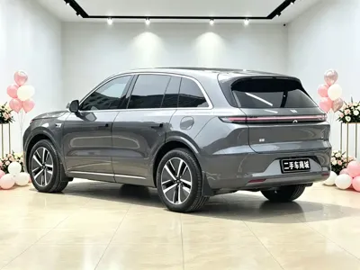 Li Auto Li L6 2024, 70000 км, за 22218.52 USD