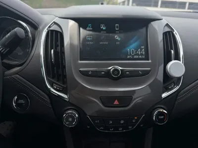 ChevroletGMDaewoo Cruze 2017, 67837 км, за 3773.1 USD - фото 13