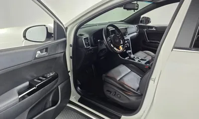 Kia Sportage 2022, 111920 км, за 11063.35 USD - фото 10
