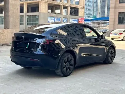 Tesla Model Y 2024, 120000 км, за 22041.95 USD - фото 9