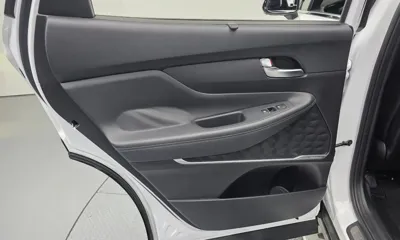 Hyundai Santafe 2021, 83358 км, за 15885.52 USD - фото 25