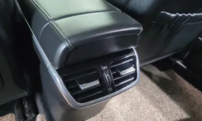 Hyundai Grandeur 2020, 123785 км, за 12800.32 USD - фото 29