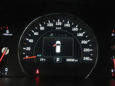 Kia Sorento 2016, 61087 км, за 10305.89 USD - фото 9