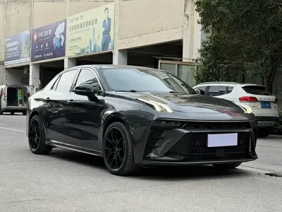 Lynk & Co 03 2023, 38000 км, за 9886.46 USD