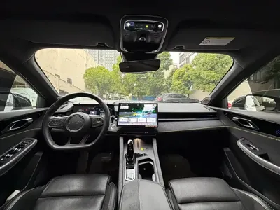 Lynk & Co 03 2023, 38000 км, за 9886.46 USD