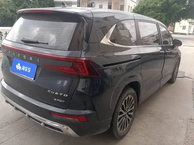 Hyundai Custo 2024, 20000 км, за 15710.57 USD