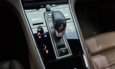 Porsche Panamera 2020, 83253 км, за 48541.76 USD - фото 9