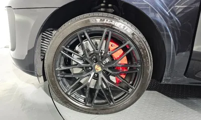 Porsche Macan 2023, 28953 км, за 62107.69 USD