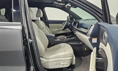 Kia Sorento 2024, 18064 км, за 27456.64 USD - фото 10