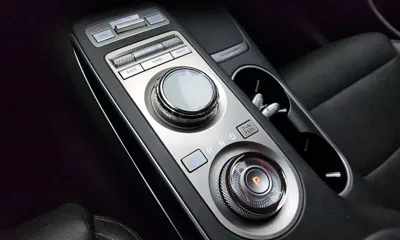 Genesis GV70 2023, 25254 км, за 25561.4 USD - фото 9