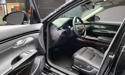 Genesis GV70 2023, 25254 км, за 25561.4 USD - фото 11
