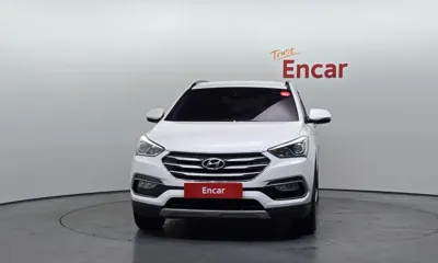 Hyundai Santafe 2016, 130682 км, за 8543.04 USD