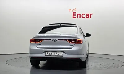 Renault-KoreaSamsung SM6 2016, 202110 км, за 3544.7 USD