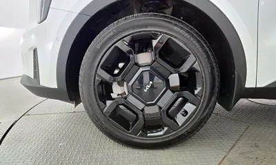 Kia Sorento 2024, 30664 км, за 25623.48 USD