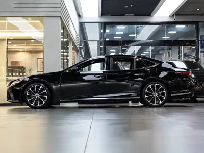 Lexus LS 2022, 83800 км, за 91316.65 USD