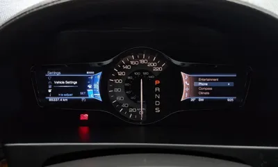 Lincoln MKX 2013, 85337 км, за 4269.57 USD - фото 8