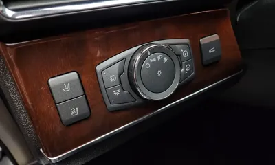 Lincoln MKX 2013, 85337 км, за 4269.57 USD - фото 18