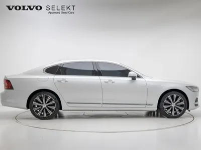 Volvo S90 2024, 14072 км, за 31180.26 USD