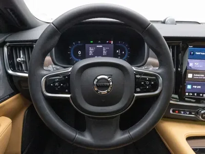 Volvo S90 2024, 14072 км, за 31180.26 USD - фото 11