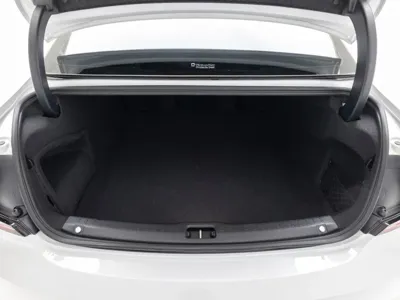 Volvo S90 2024, 14072 км, за 31180.26 USD - фото 17
